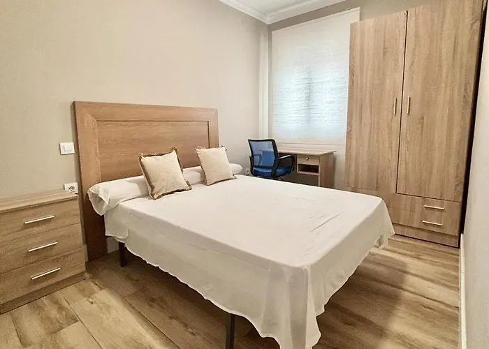 New, Modern And In Triana Appartement *